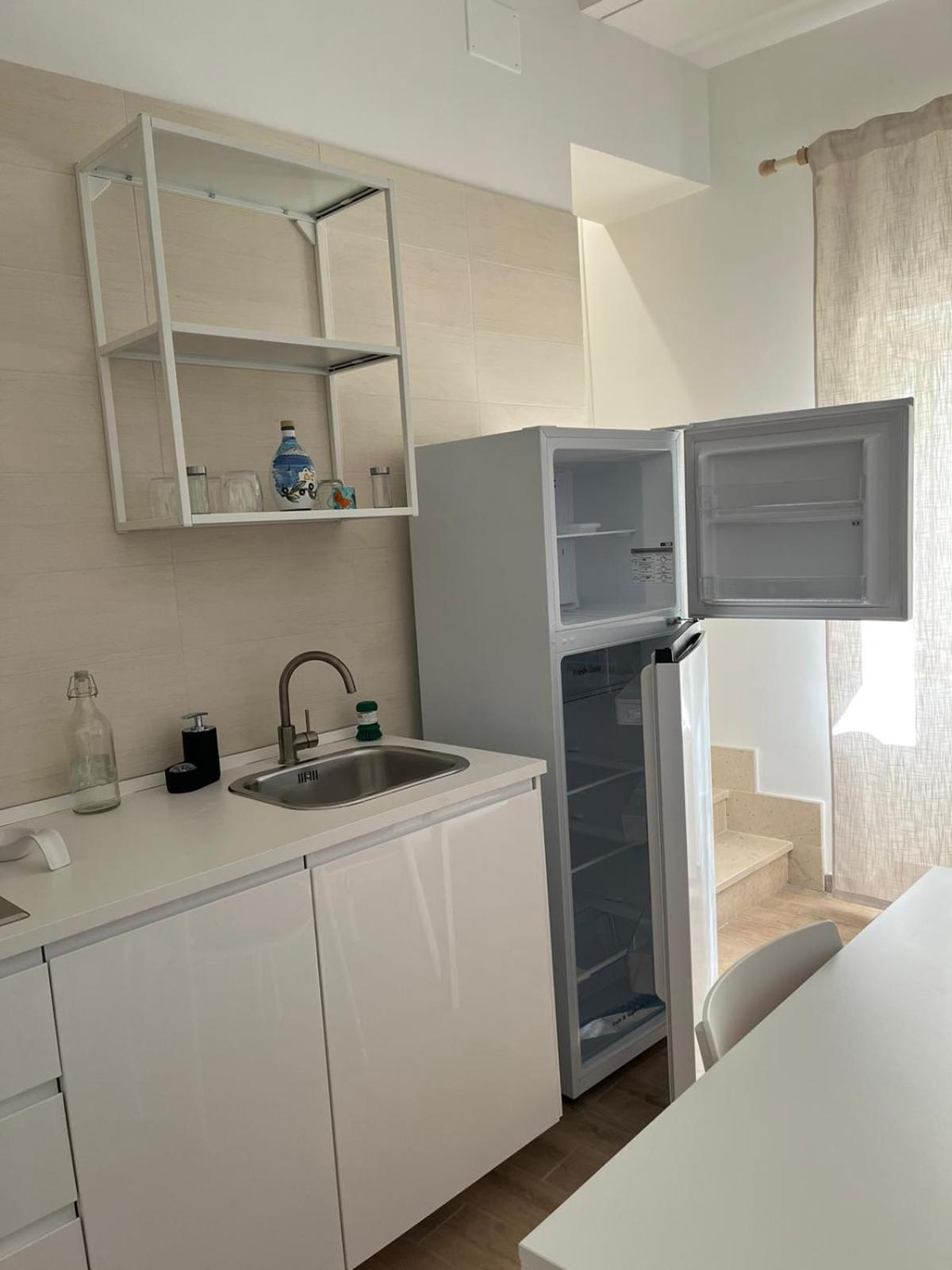 Ferienwohnung Ugaria Torre Annunziata Exterior foto